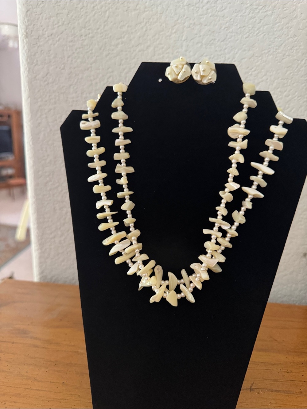 Cream Shell Chip Double-Strand Necklace with Matching Studs